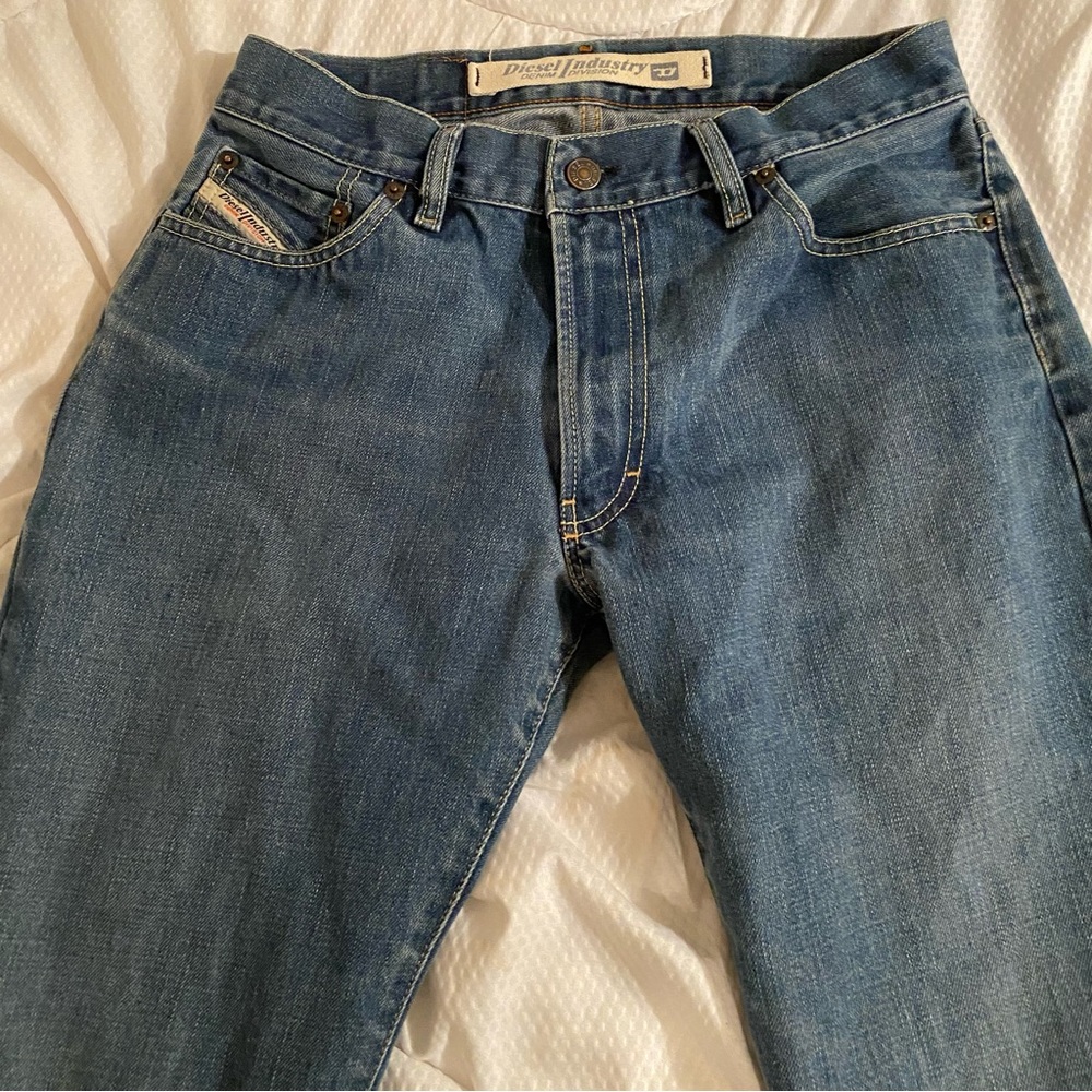 Vintage Diesel Jeans, size 32, zipper fly, dark blue